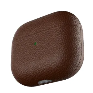 KeyBudz PodSkinz Artisan Series brunt skinnetui til AirPods 3 med sømmer, vist lukket på hvit bakgrunn