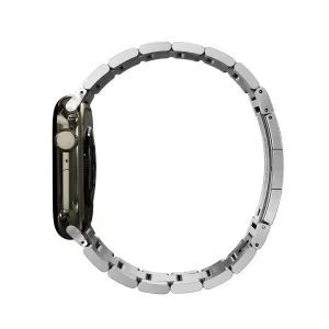 KeyBudz Spectra Series roostevabast terasest Apple Watchi rihm hõbedase lülidest koosneva disaini ja turvalise pandlaga