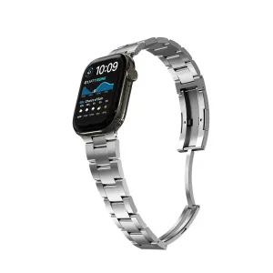 KeyBudz Spectra Series hõbedane roostevabast terasest Apple Watchi rihm kellal, turvalise pandlaga.