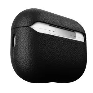 Juodas KeyBudz odinis AirPods Pro dėklas su tekstūrine apdaila, priglundantis prie įkrovimo dėklo ir suteikiantis apsaugą