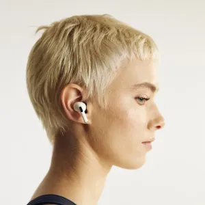 KeyBudz HyperFoam medium skumørepropper til AirPods Pro 3. gen., brukt for sikker passform og støyisolering