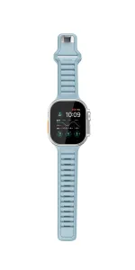 KeyBudz Journey Apple Watch -ranneke vuorovedensinisenä, kuvassa kestävä uurrettu ranneke Apple Watchissa