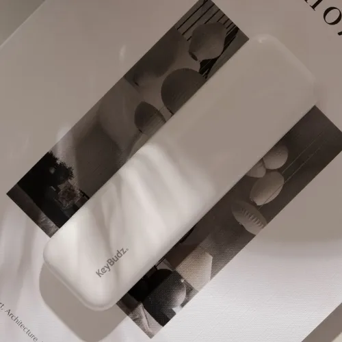 KeyBudz airCare 2.0 Premium Cleaning Kit - rengøringsværktøj til hovedtelefoner - Hvid