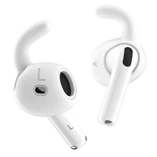 KeyBudz EarBuddyz vita öronkrokar på AirPods 4, böjd vingeprofil med L-markering, synliga högtalargaller, vent och ovalt stamuttag.