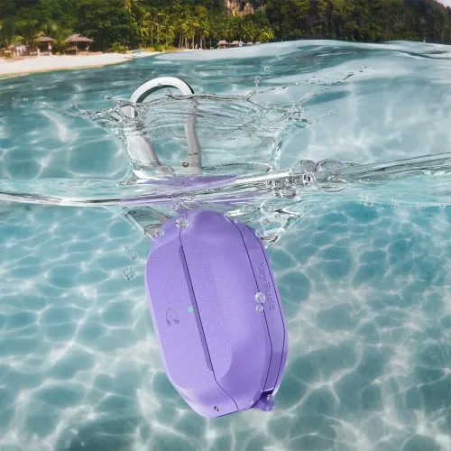 KeyBudz Element Series vattentätt fodral för AirPods Pro 3rd Gen, visas delvis nedsänkt i vatten