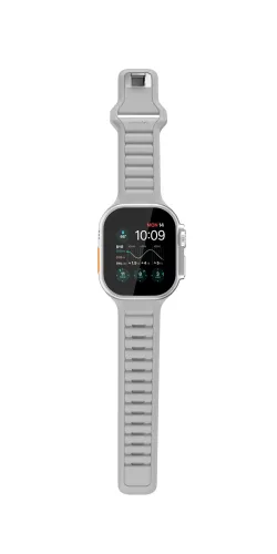 KeyBudz Journey Apple Watch -ranneke, kiviharmaa, etupuolella uurrettu muotoilu ja tappisolki, kiinnitetään kelloon.